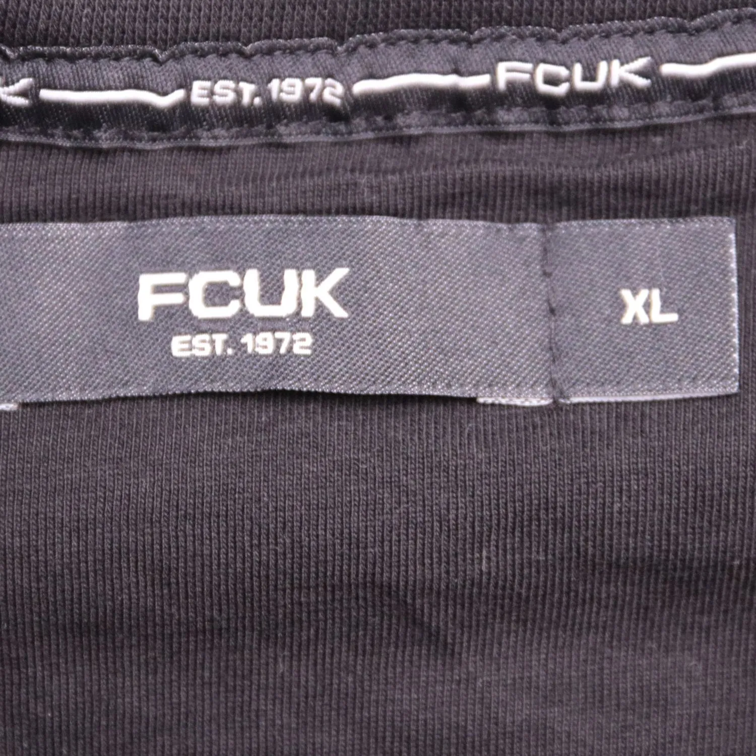 футболка FCUK