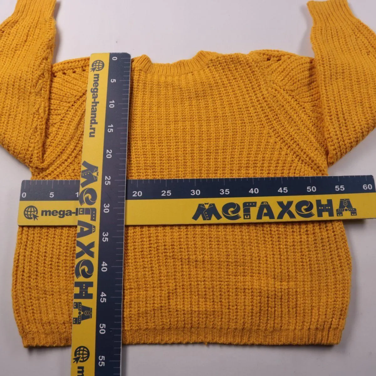свитер Mango