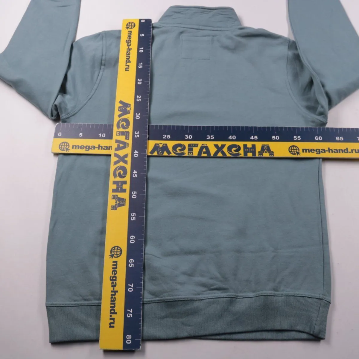 свитшот Crew Clothing Company